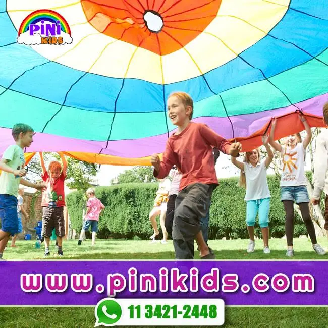 Paracaida gigante en animaciones infantiles Pinikids
